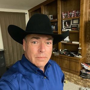 Meet your Posher, Mike